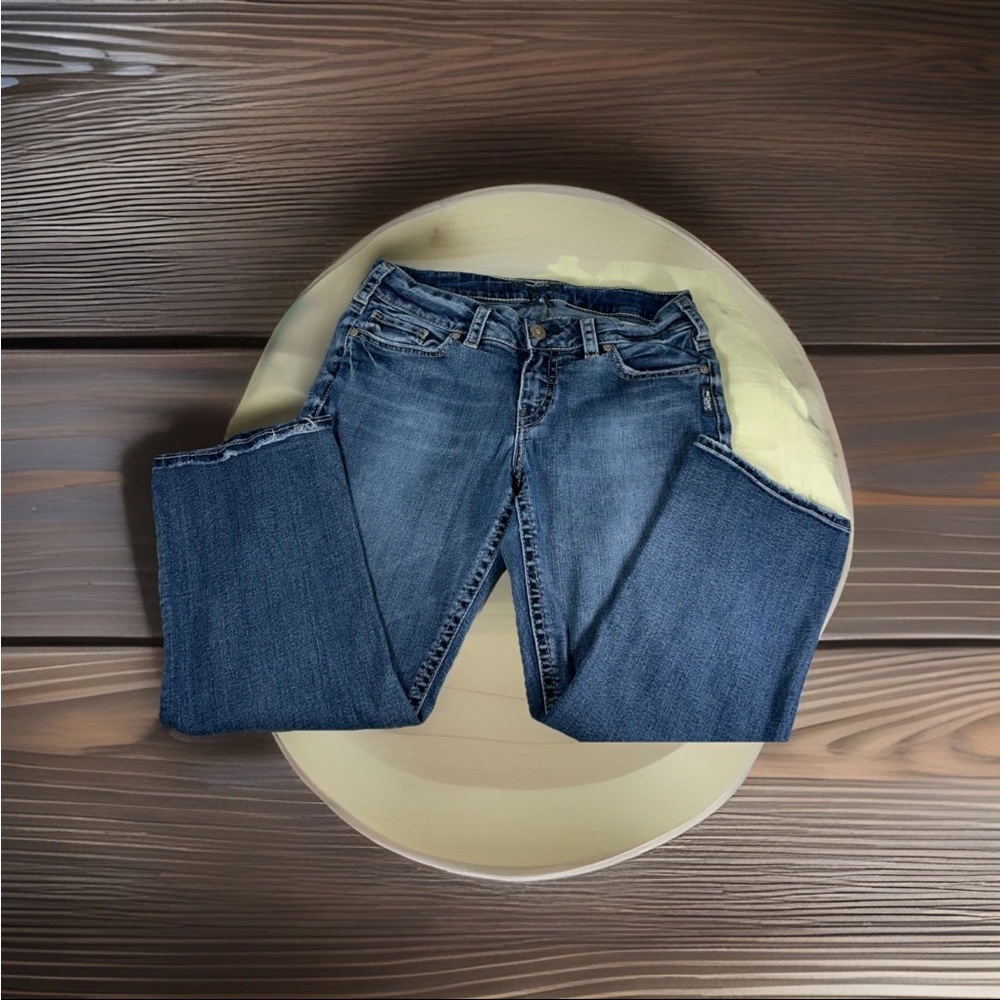 Silver Jeans Women's Capri in Deep Blue